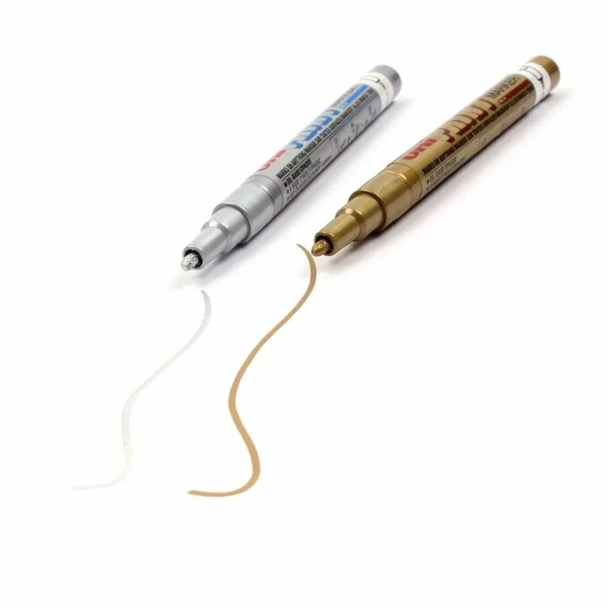 Uni Paint Silver And Gold Bullet Tip Permanent Marker 2 Pack 4 Uni Paint Silver And Gold Bullet Tip Permanent Marker 2 Pack - Image 2