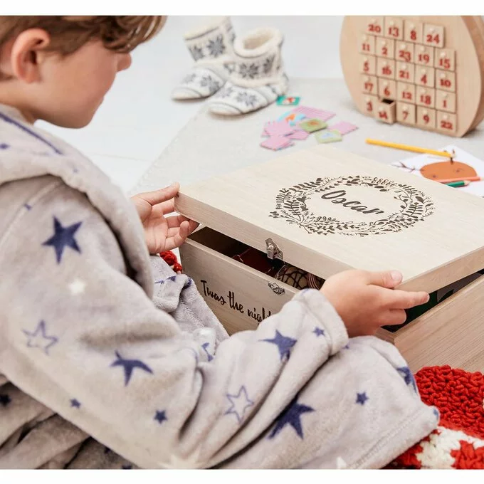 Hobbycraft Wooden Storage Box 35cm X 25cm X 17cm 6 Hobbycraft Wooden Storage Box 35cm X 25cm X 17cm - Image 4