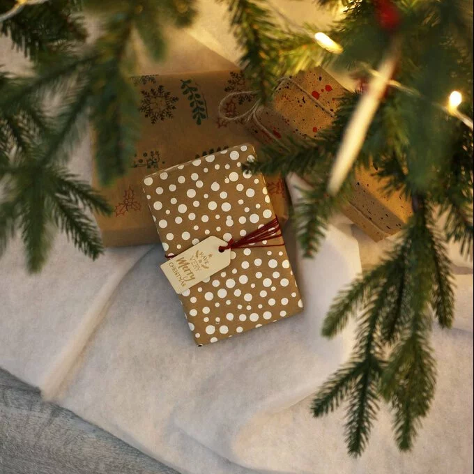 Hobbycraft Snow Blanket 80cm X 1m 4 Hobbycraft Snow Blanket 80cm X 1m - Image 2