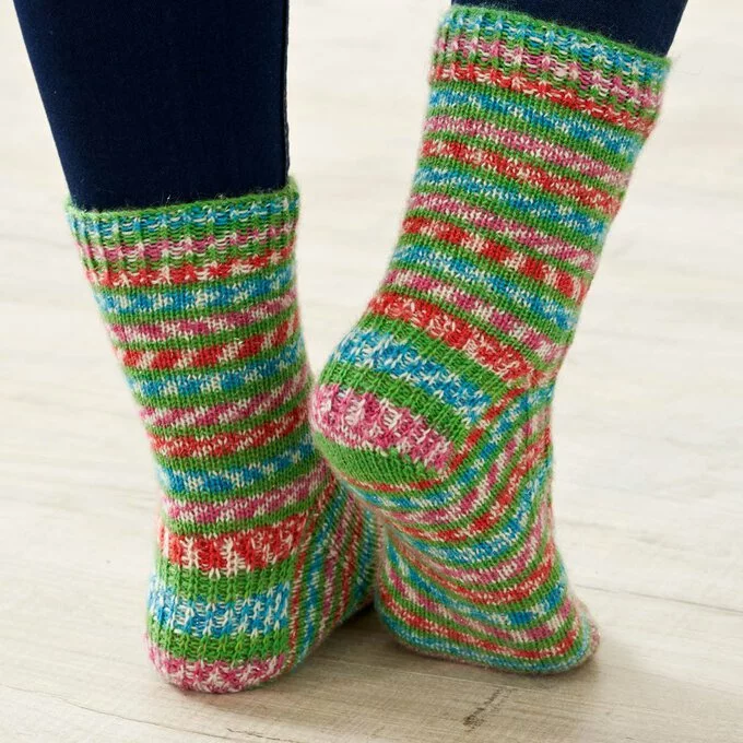 West Yorkshire Spinners Christmas Socks Collection Pattern Book 8 West Yorkshire Spinners Christmas Socks Collection Pattern Book - Image 6
