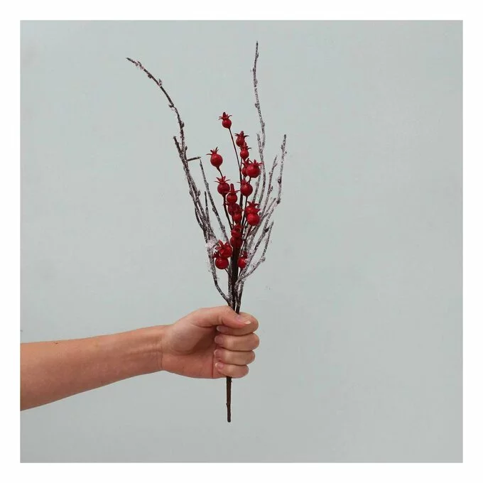 Hobbycraft Red Berry And Snow Pick 41cm 4 Hobbycraft Red Berry And Snow Pick 41cm - Image 2