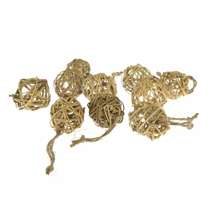 Hobbycraft Hanging Natural Lata Balls 10 Pack 5 Hobbycraft Hanging Natural Lata Balls 10 Pack - Image 3