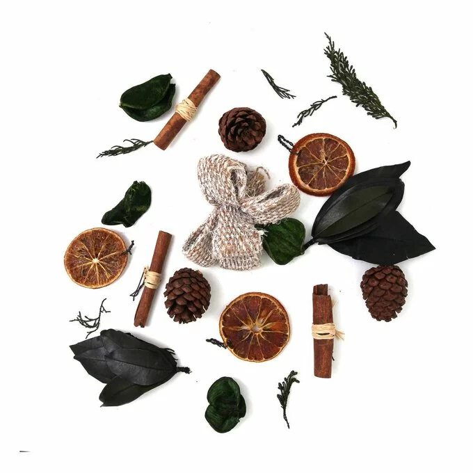 Hobbycraft Cinnamon Wreath Accessories Set 3 Hobbycraft Cinnamon Wreath Accessories Set