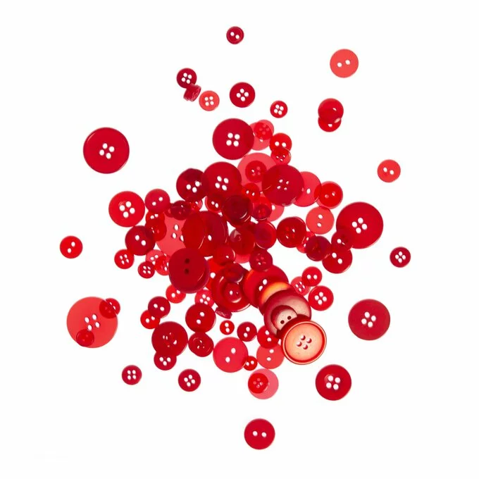 Hobbycraft Red Buttons Pack 50g 3 Hobbycraft Red Buttons Pack 50g